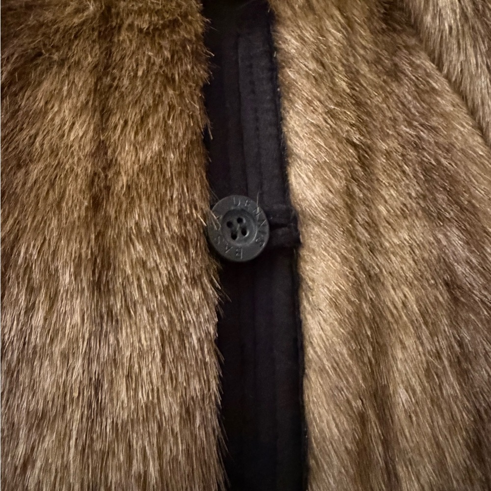 Luxurious Brown Faux Fur Coat - Picture 10 of 12